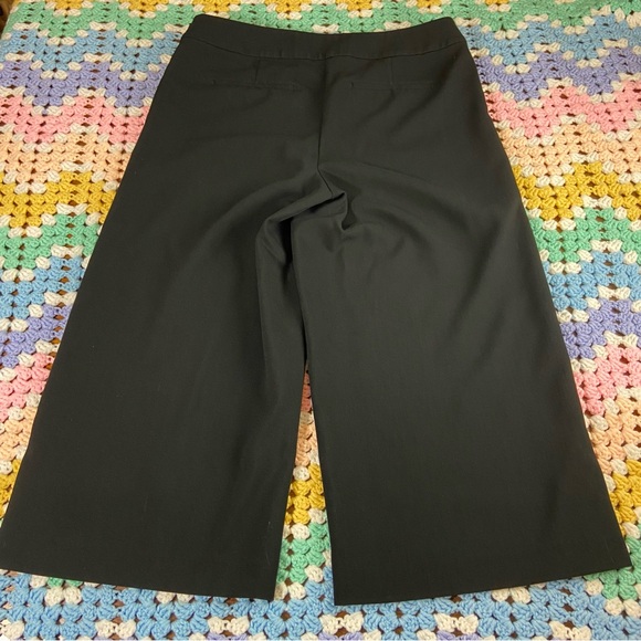LOFT Black Wide Leg Trouser Cropped Pants Culottes Sz 10 Sailor Palazzo Capri - Picture 3 of 12